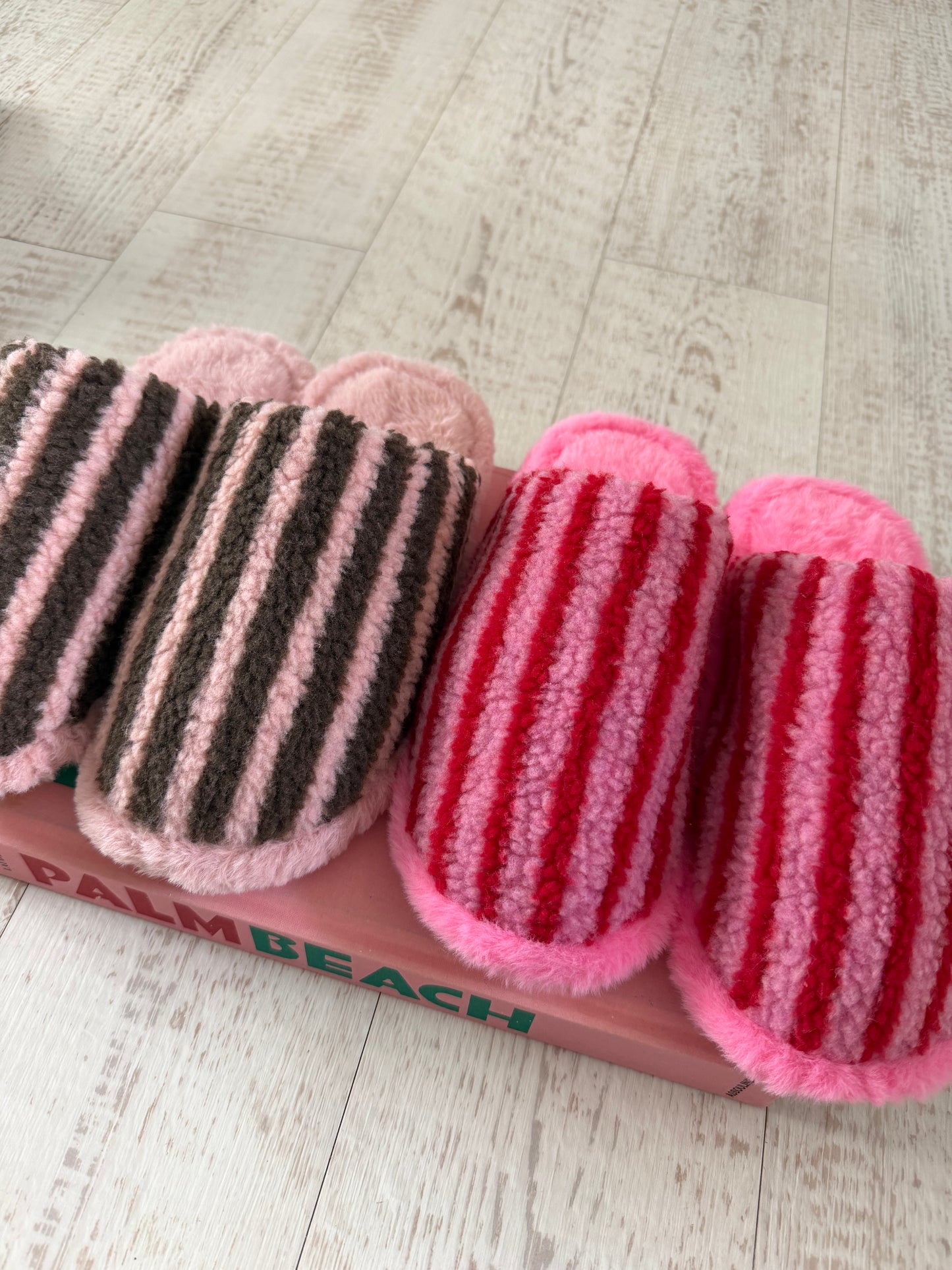 V-DAY Stripe Slippers