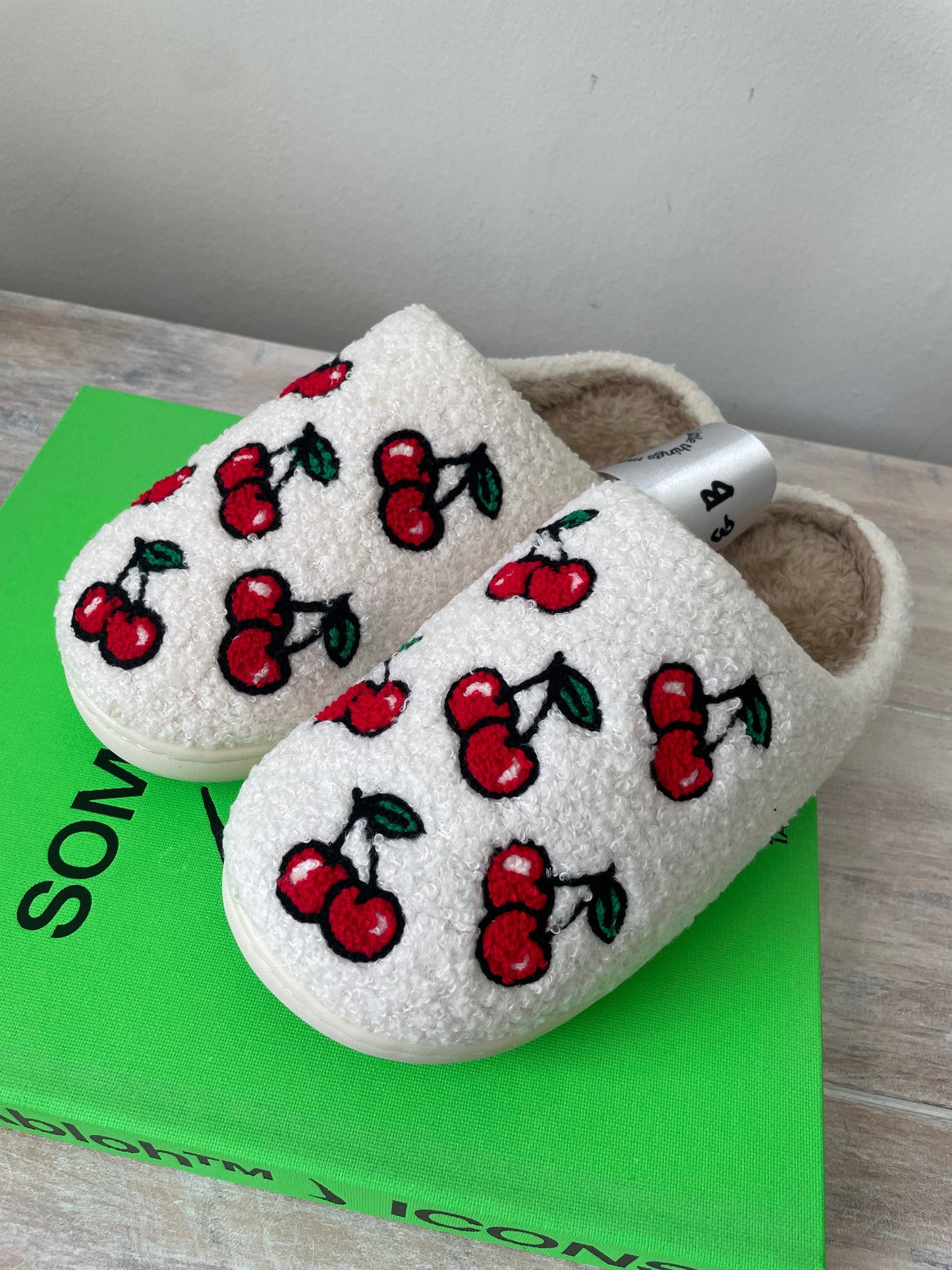Mini Cherrie Slipper