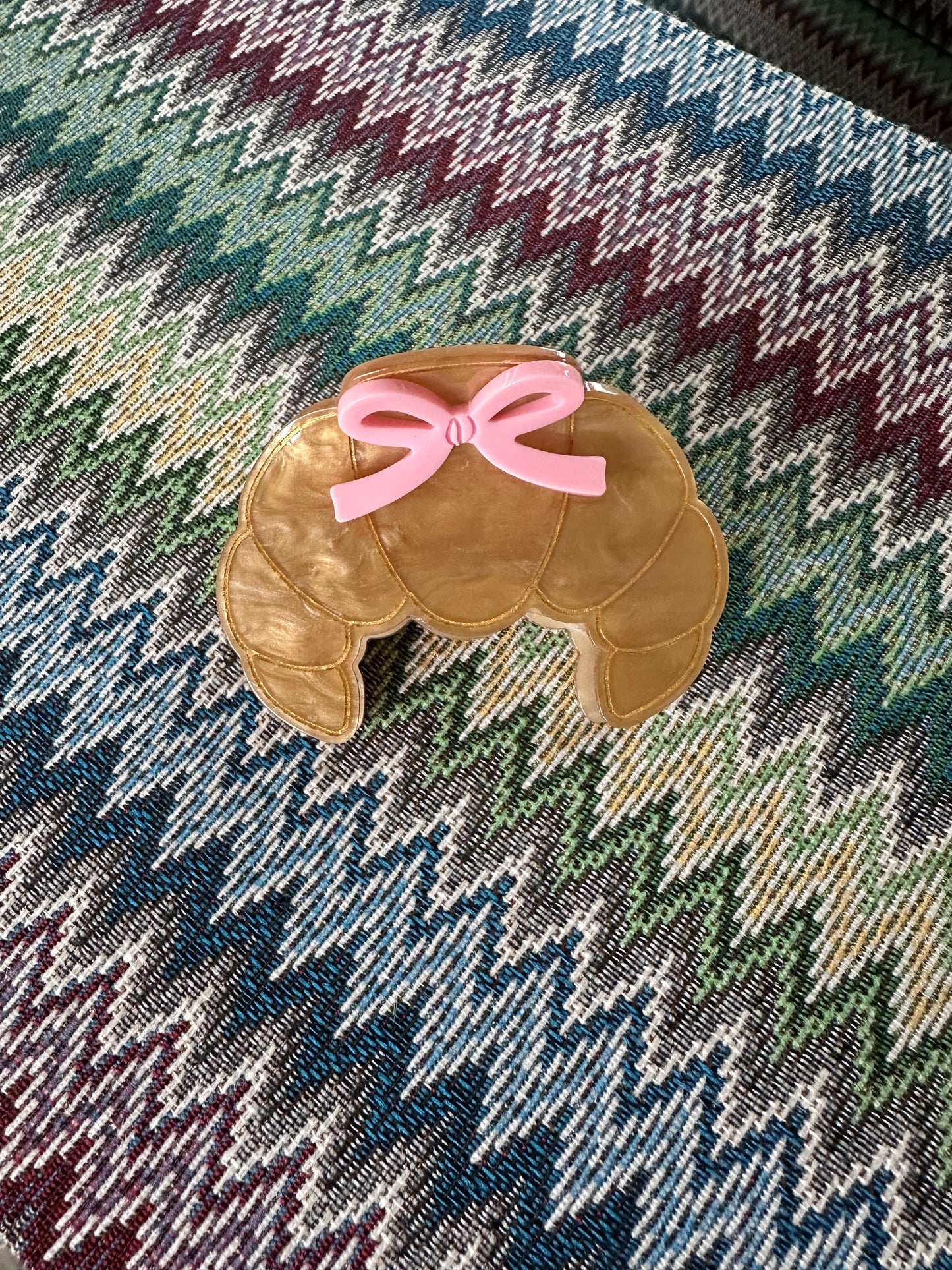 Croissant Bow Claw Clip