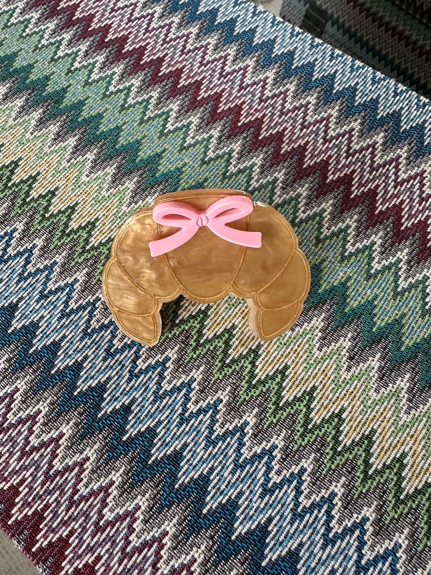 Croissant Bow Claw Clip